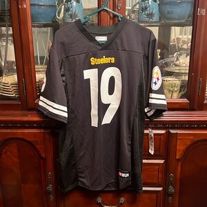 Men’s size small Pittsburgh Steelers Smith-Schuster jersey